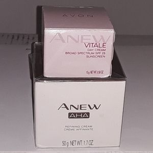 Avon Two-Piece Skincare Bundle - NIB